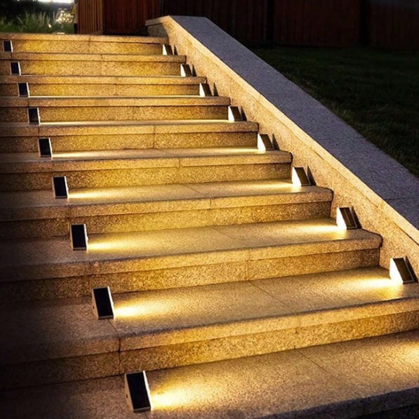 SolarStairs™ I Zonne-energie trapverlichting